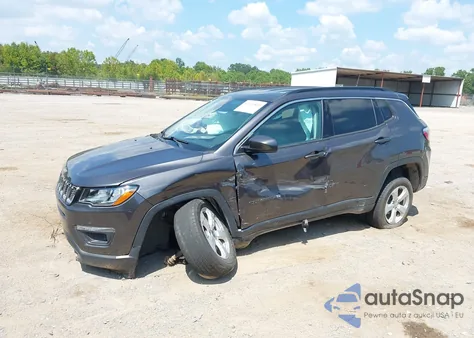 2020 Jeep Compass Latitude 4X4 from USA, damaged, VIN 3C4NJDBB7LT100712